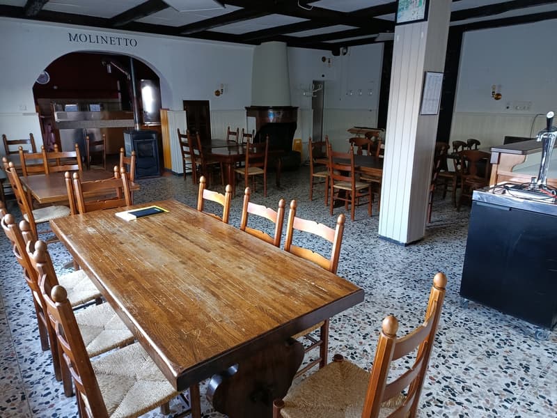 SAN NAZZARO - Vendesi Immobile con Ristorante e 2 Appartamenti (7)
