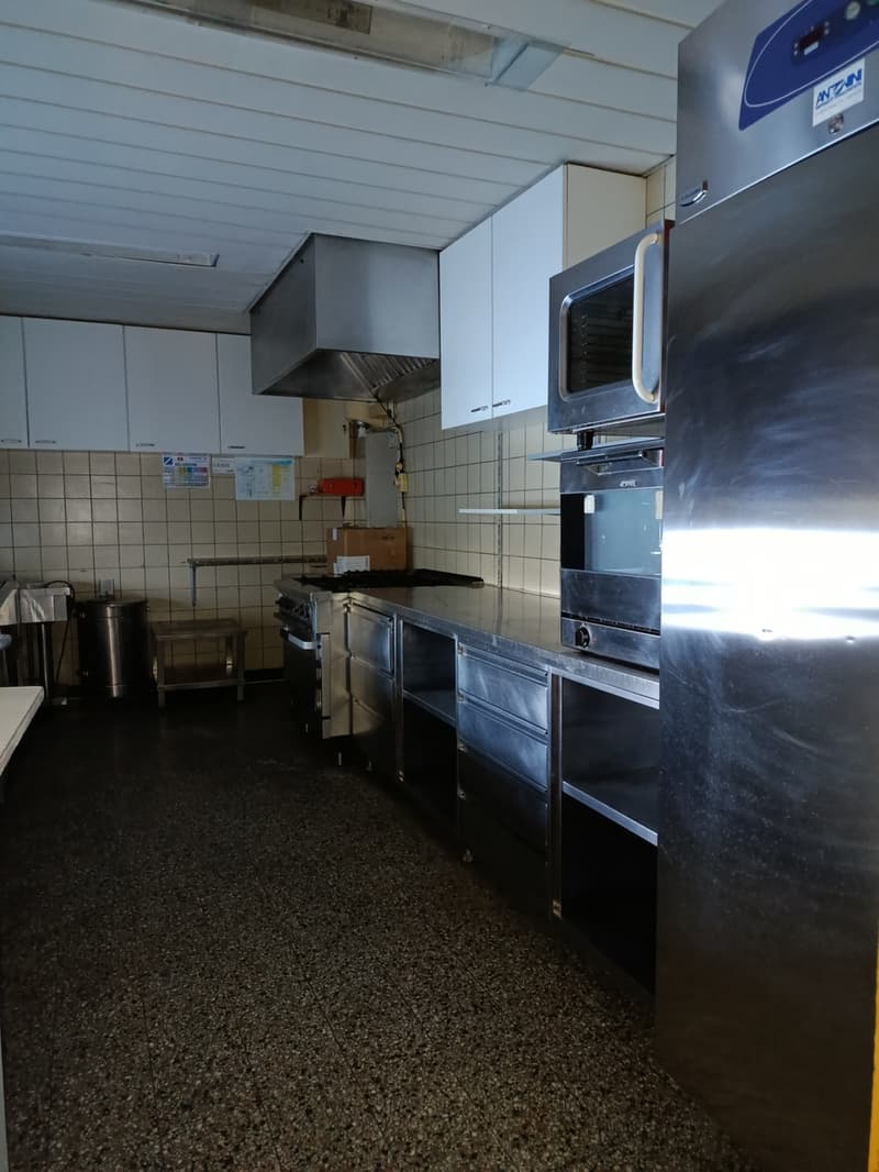 SAN NAZZARO - Vendesi Immobile con Ristorante e 2 Appartamenti (12)