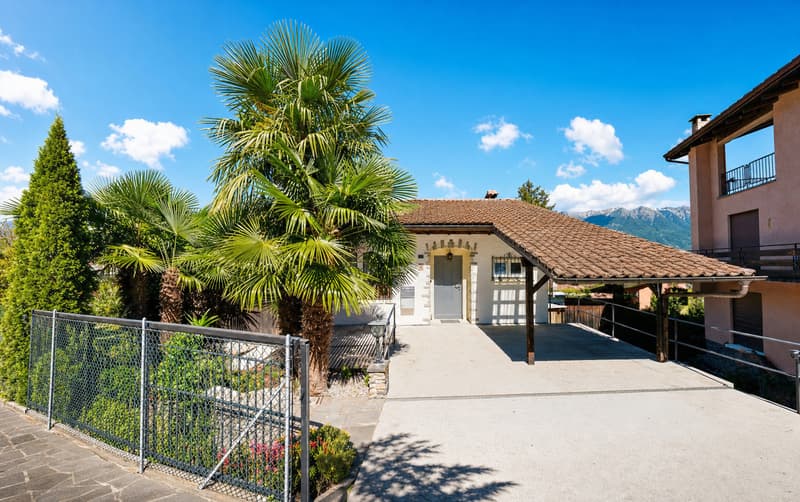 PIAZZOGNA - Maison mitoyenne rénovée, grand jardin, vue sur le lac (1)
