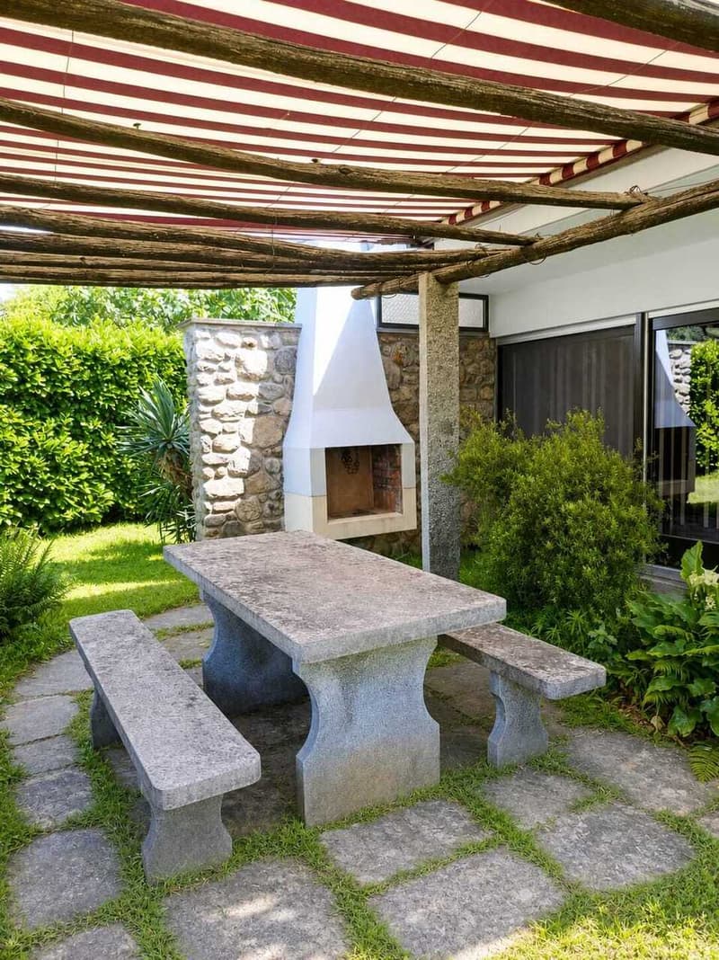 BELLINZONA/GALBISIO - Villa unifamiliare con grande giardino (7)