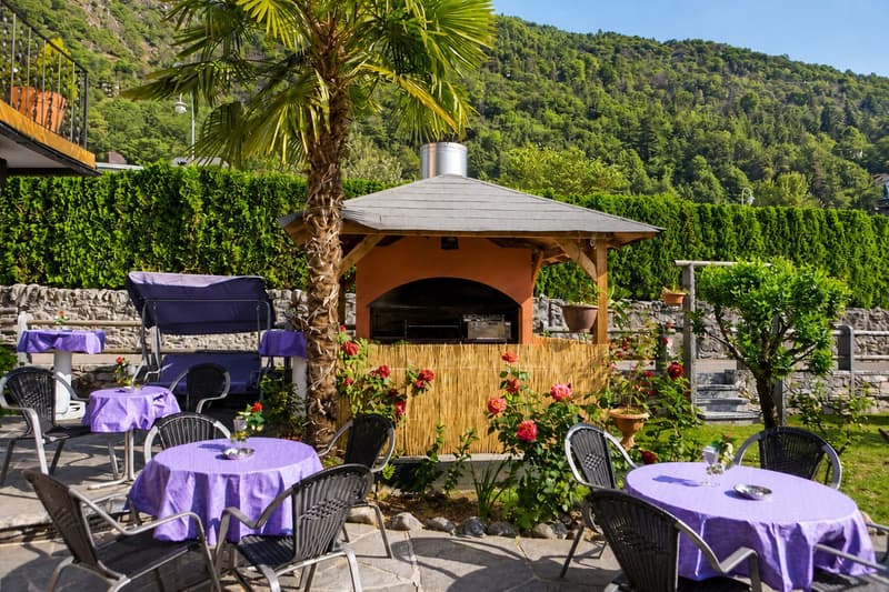 Hotel-ristorante con 9 camere, giardino e 10 posti auto (3)