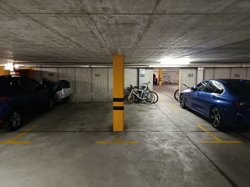 Locarno - Spazio professionale di 3,5 locali nella Torre Panorama (10)
