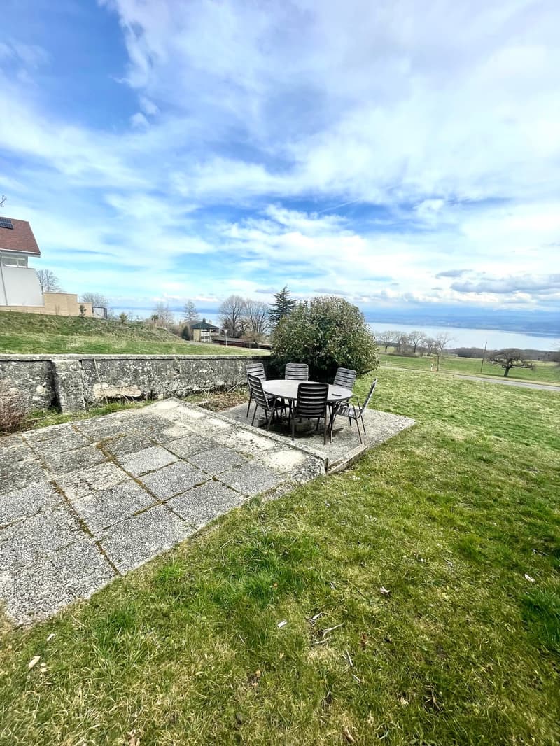 Rental house with 4 apartments and 7 parking spaces (5)