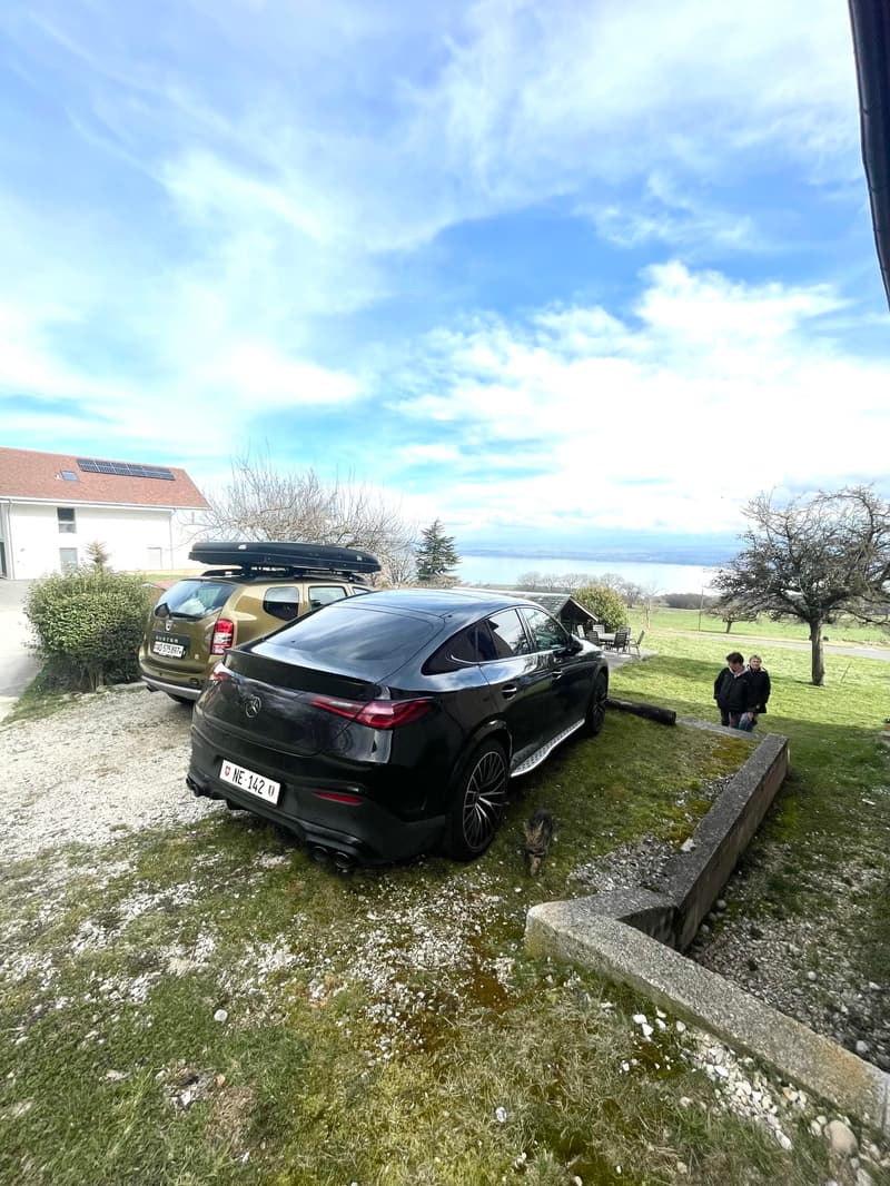 Rental house with 4 apartments and 7 parking spaces (6)
