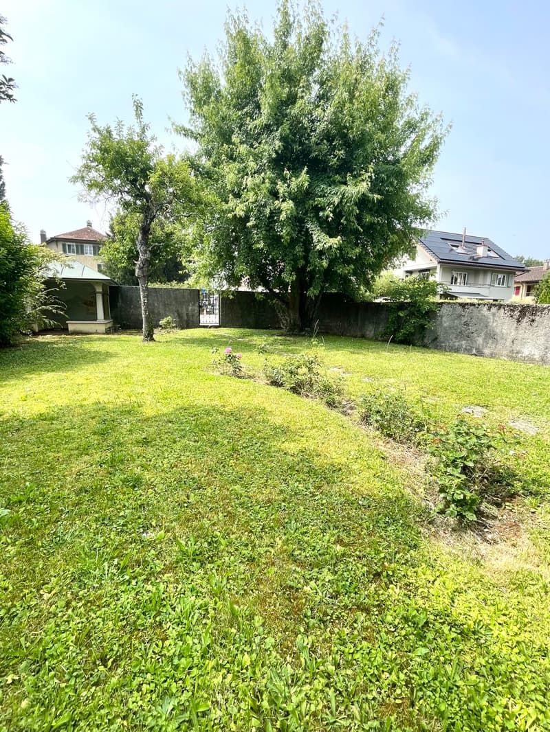 In pieno cuore del villaggio di Cortaillod, incantevole casa di villaggio (7)
