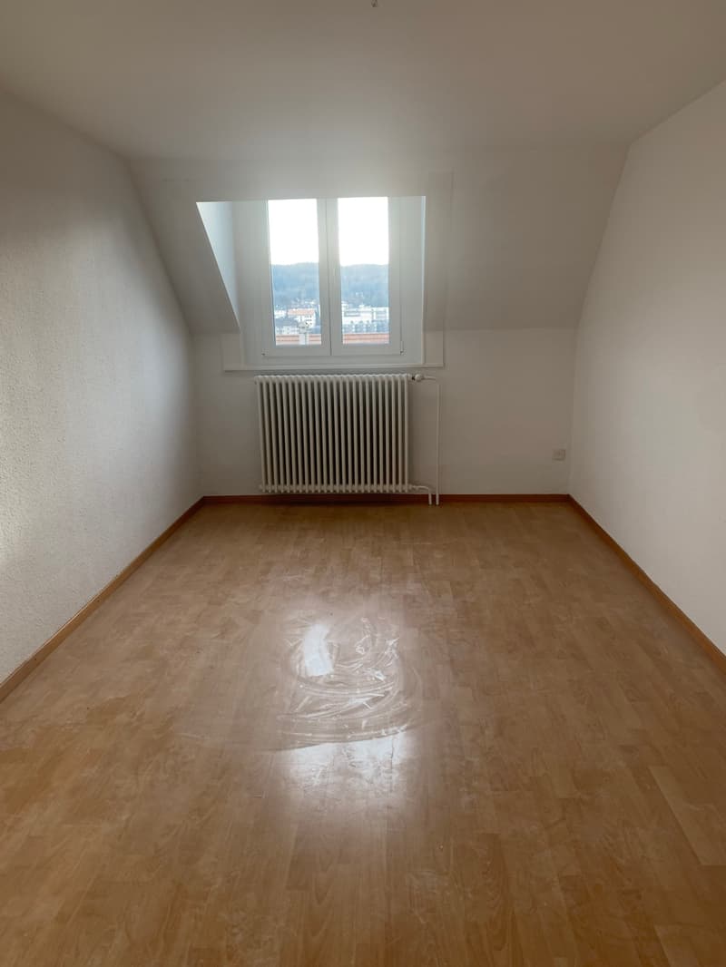 Duplex-Wohnung mit 5 Zimmern im 4. Stock mit Aufzug (7)