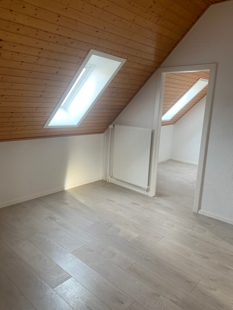 Duplex-Wohnung mit 5 Zimmern im 4. Stock mit Aufzug (9)