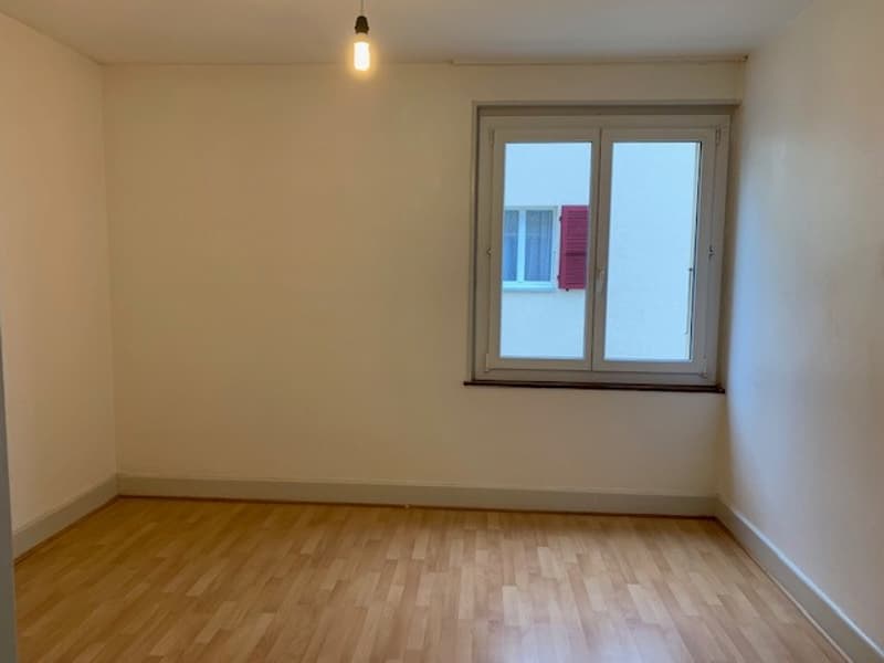 Beautiful 4-room apartment with 90m2 and a view of the lake and the Alps (6)