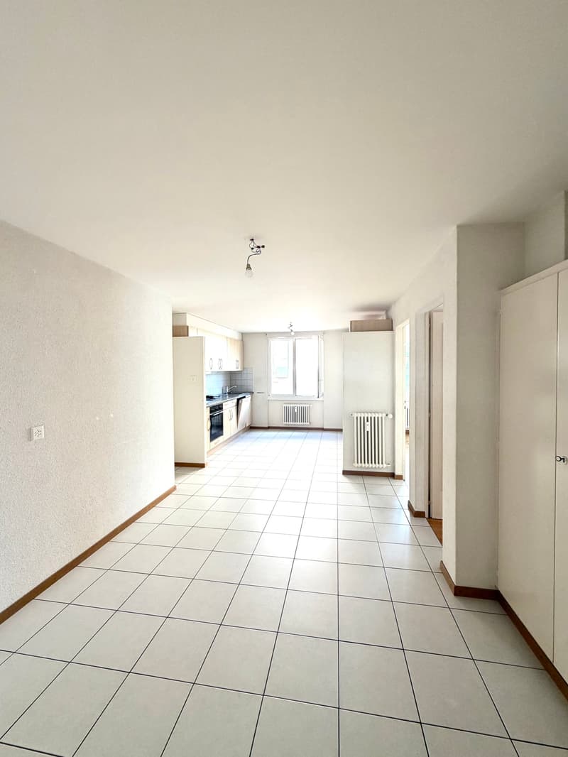 Wohnung mit 3.5 Zimmern im 1. Stock (3)