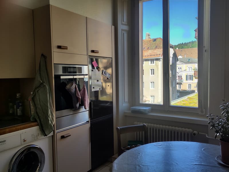 Appartement lumineux situé au 3? étage, côté ouest, en pignon d'imm... (5)