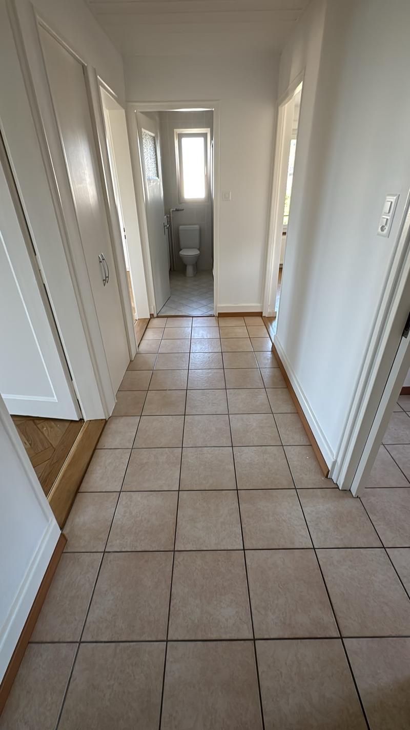 Bello appartamento di 3,5 locali al 4° piano con balcone e vista (7)