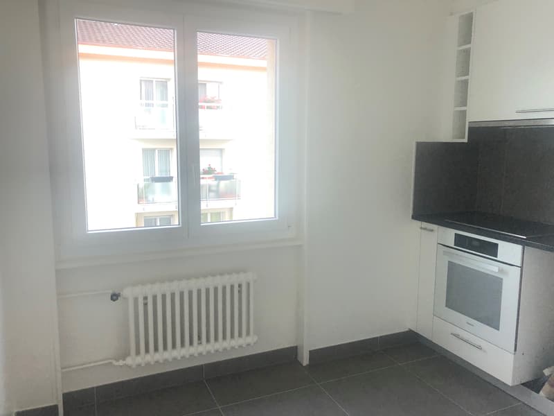 Appartement de 4.5 pièces situé au 2ème étage et proche de toutes c... (3)