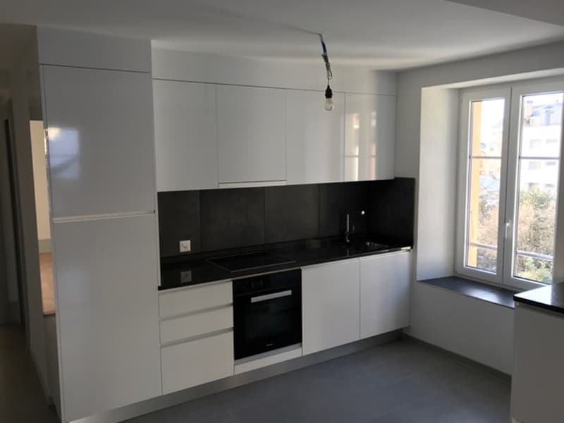 Joli appartement de 4 pièces situé au 2ème étage (2)