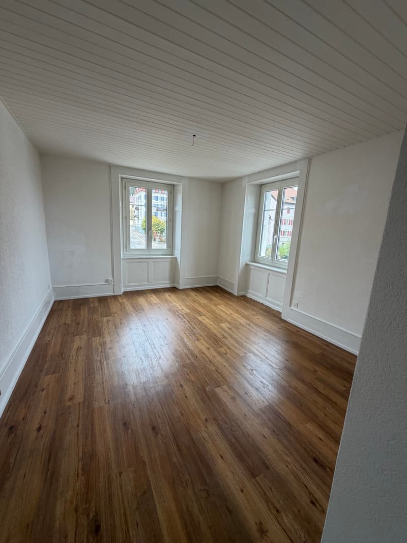 Logement de 3.5 pièces situé au 3ème étage est (1)