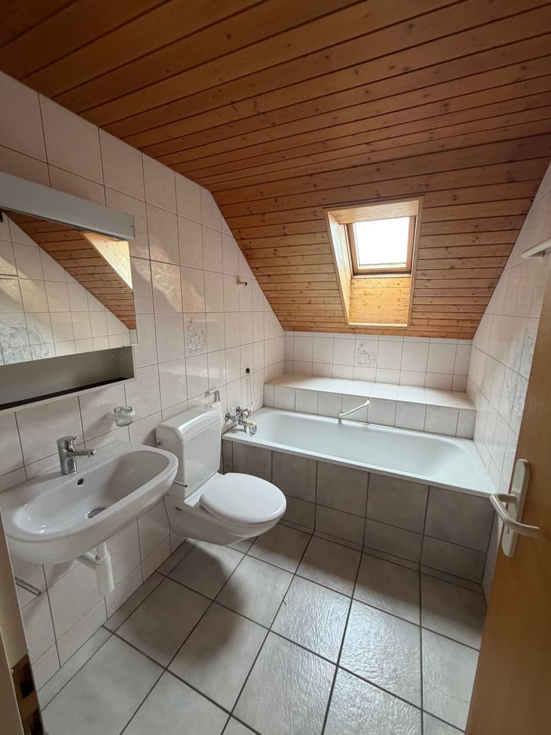 Duplex de 3,5 pièces situé au 5ème étage est (5)