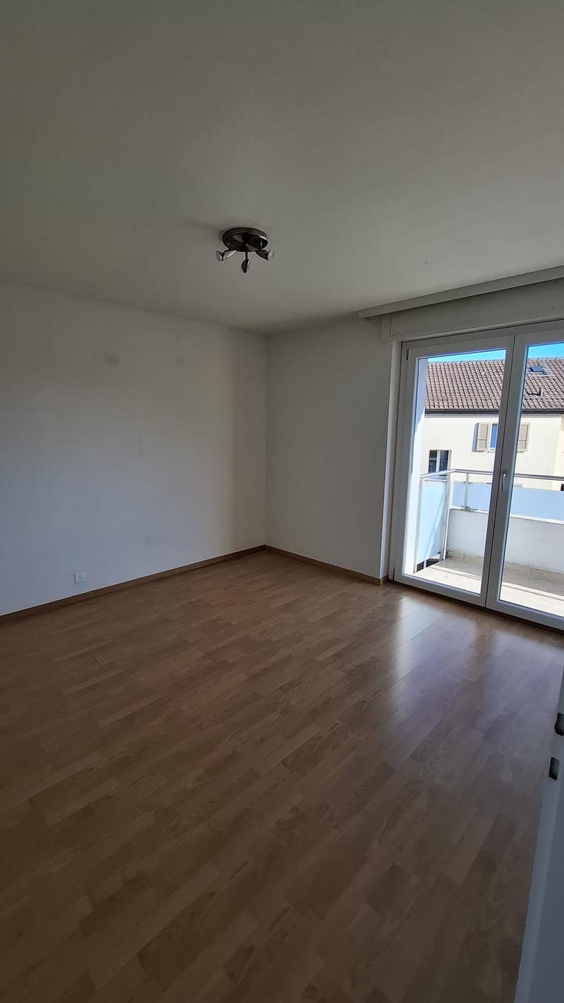 Spacieux appartement de 4.5 pièces avec balcon ? Environnement calm... (4)