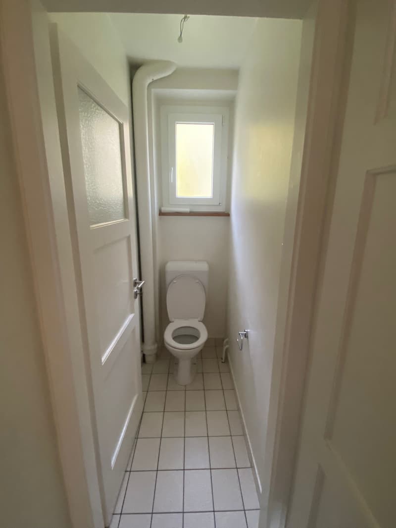 Appartement de 3 pièces dans un quartier calme et proche du centre... (4)