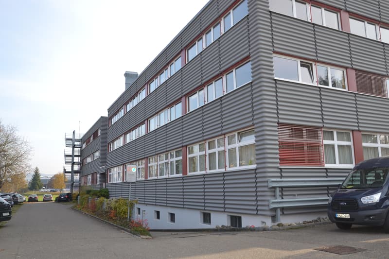 Offre exceptionnelle - Espace de bureau avec 160 m2 (3)