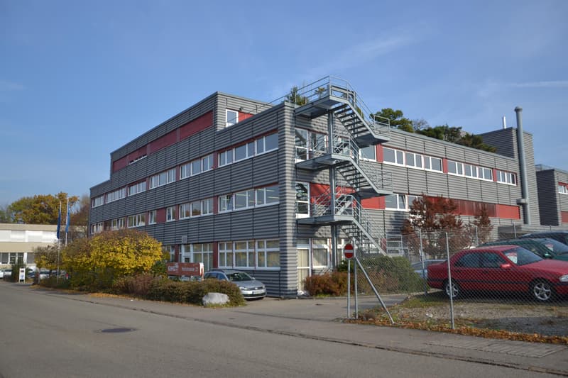 Offre exceptionnelle - Espace de bureau avec 160 m2 (2)