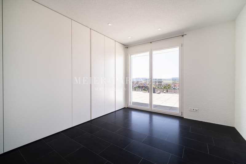 Exklusive 6.5-Zimmer-Wohnung in Bassersdorf (11)