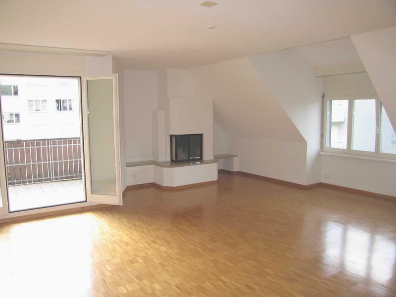 3.5 Zimmerwohnung Maisonette Wohnung im Dachgeschoss (2)