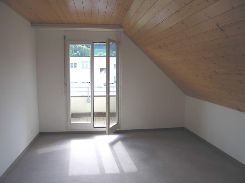 3.5 Zimmerwohnung Maisonette Wohnung im Dachgeschoss (9)