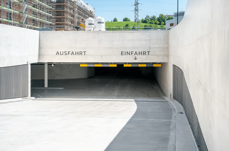 Tiefgaragenplatz in moderner Wohnanlage in Adliswil (15)