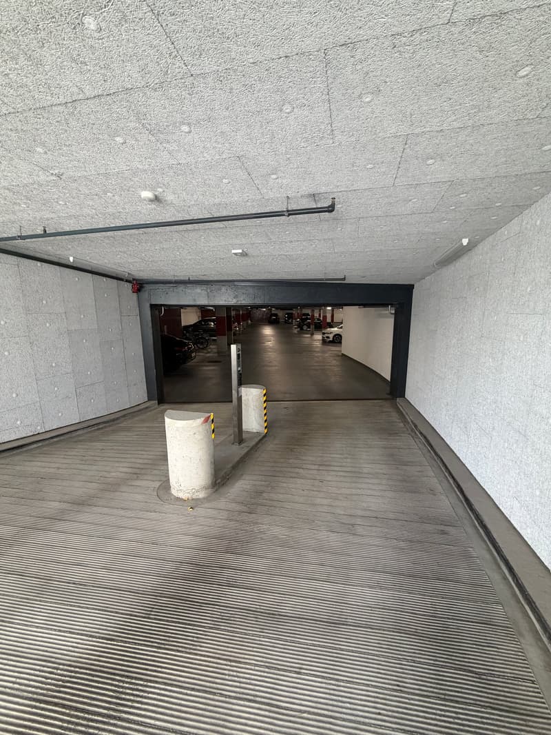 Underground Parking Space for Rent in Adliswil (3)
