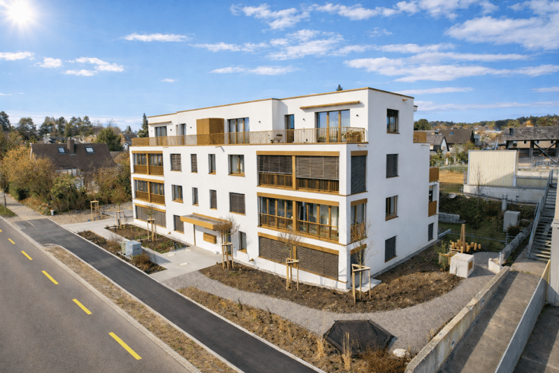Stilvolle Neubauwohnung mit privater Gartenoase in Seuzach (ZH) (10)