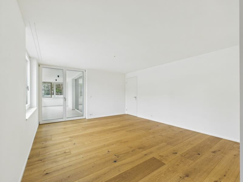 Stilvolle Neubauwohnung mit privater Gartenoase in Seuzach (ZH) (8)