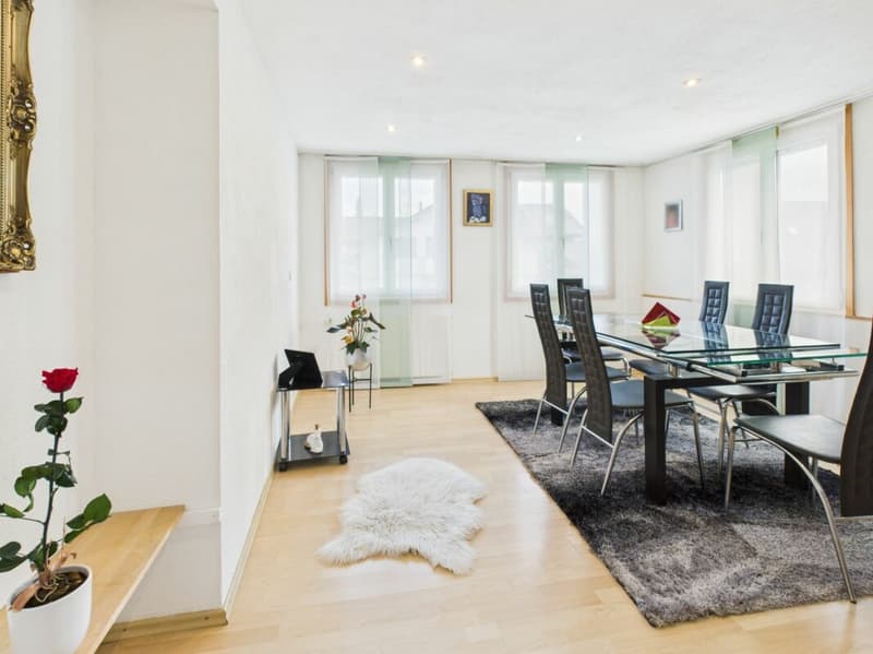 Detached 8.5-room single-family house with panoramic winter garden (5)