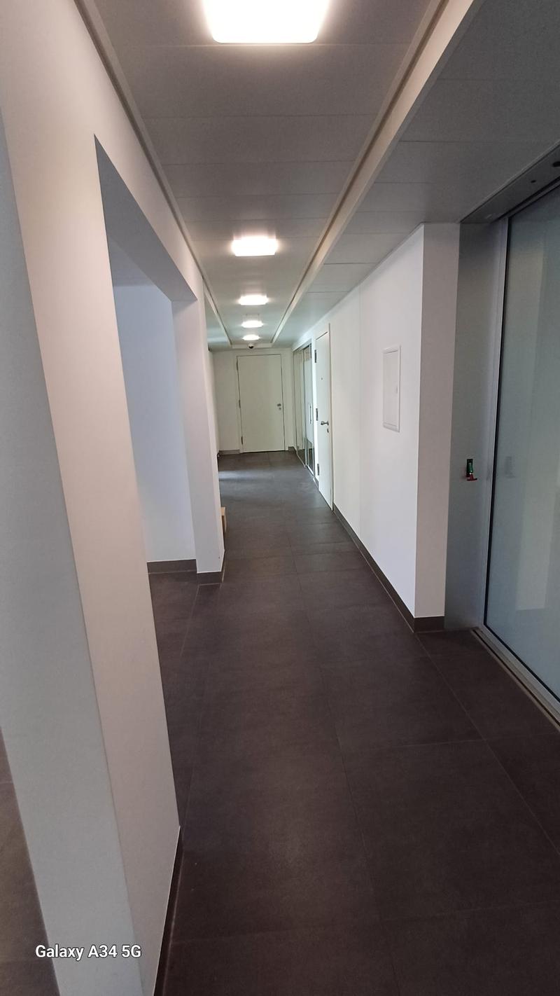 Affittasi spazio commerciale/uffici a Gordola (7)