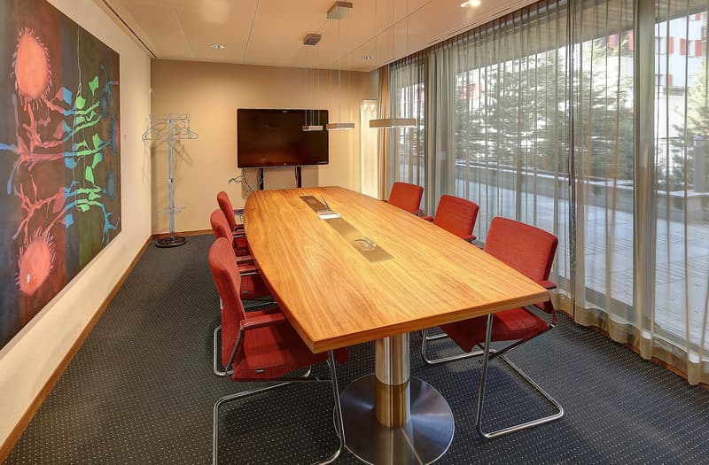 Surface commerciale et bureaux au centre ville (14)