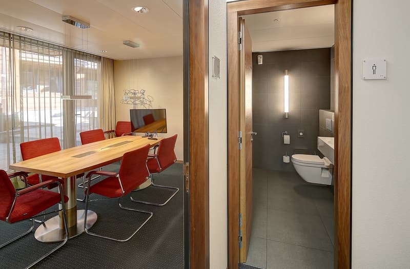 Surface commerciale et bureaux au centre ville (19)