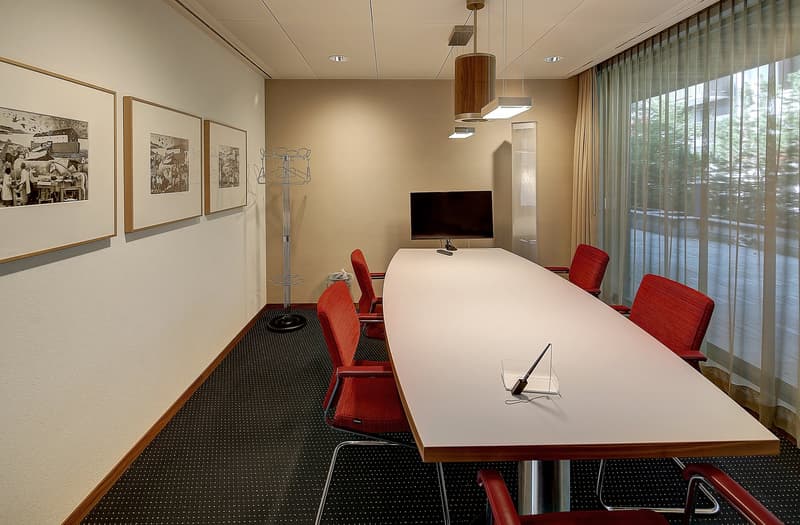 Surface commerciale et bureaux au centre ville (15)