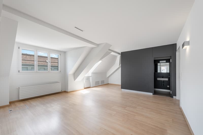 Loewenstrasse_1_Zuerich_-_5._OG_ehem_BDT_58_m²_Volle_Aufloesung_001.jpg