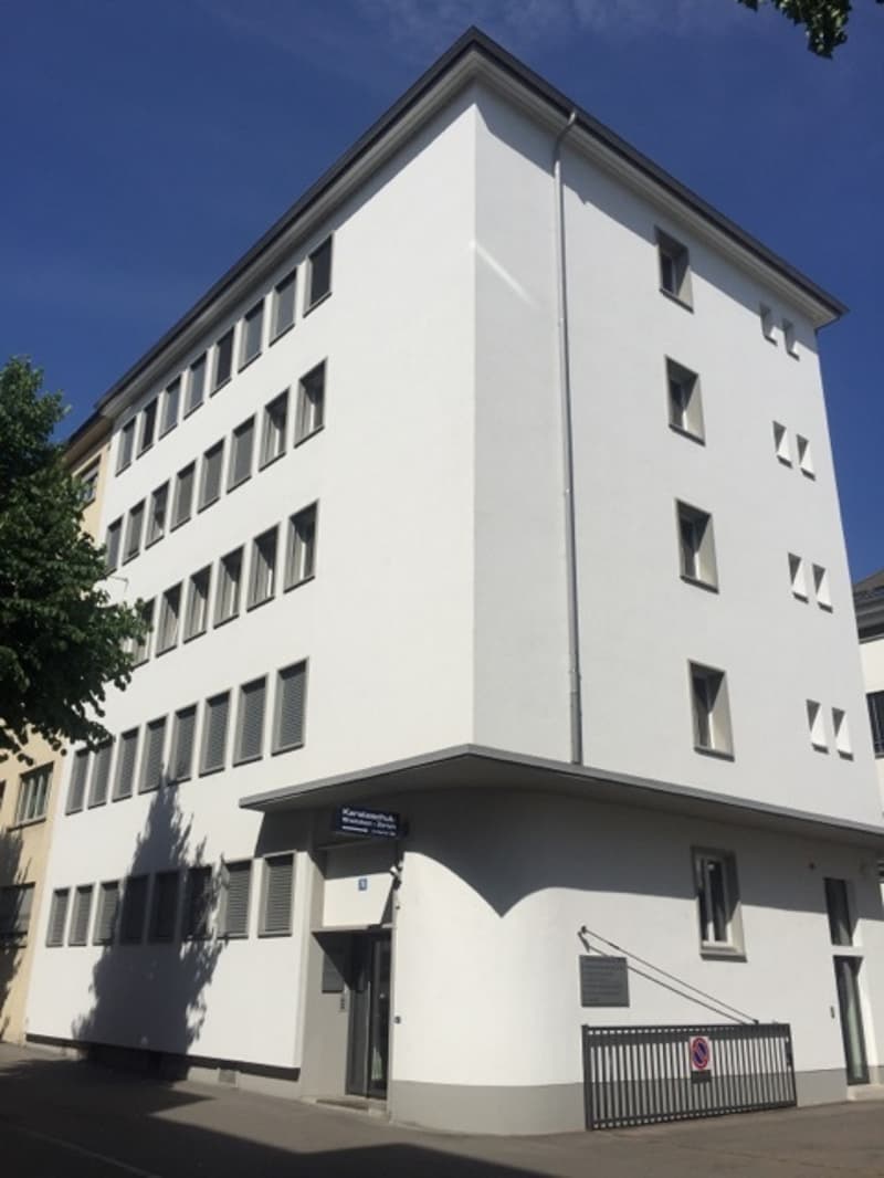 Gebäude