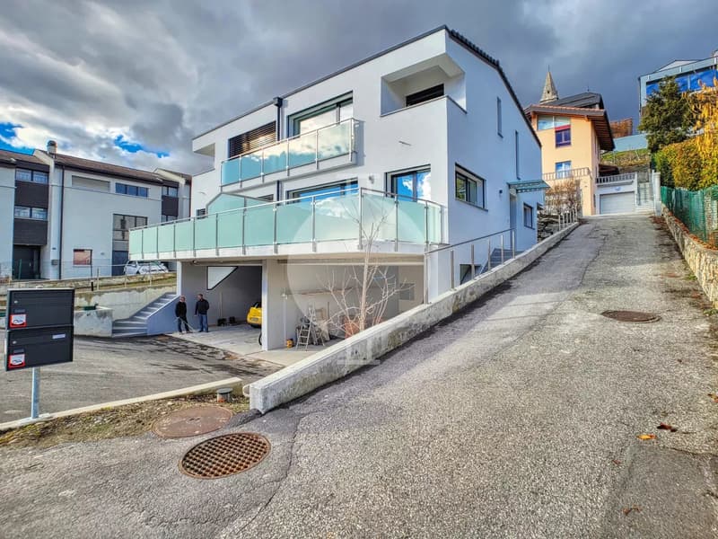 Beautiful contemporary semi-detached villa in the village of Grimisuat (1)