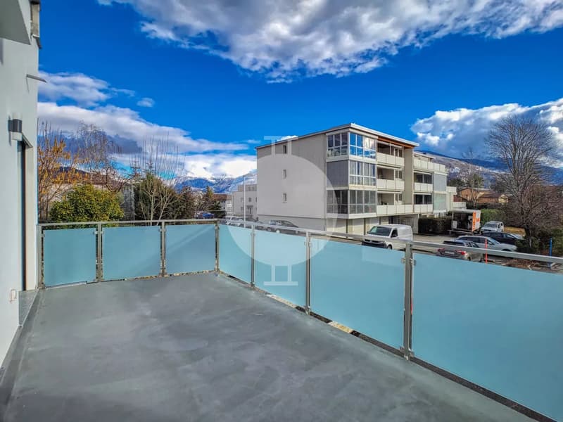 Beautiful contemporary semi-detached villa in the village of Grimisuat (6)