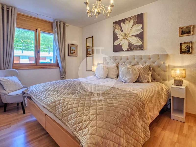 Magnificent 5.5-room apartment with large garden and panoramic view of the mountains (13)