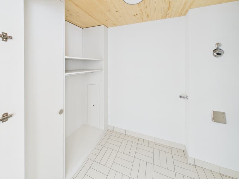 Sunny days, pleasantly cool apartment - modern 2.5-room new building apartment (8)