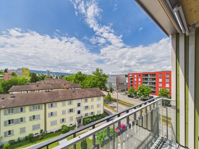 Sunny days, pleasantly cool apartment - modern 2.5-room new building apartment (10)
