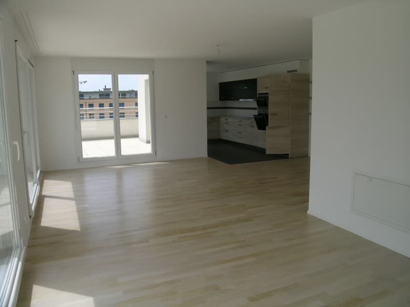 145 M2 OF MODERNITY TO SEIZE (6)