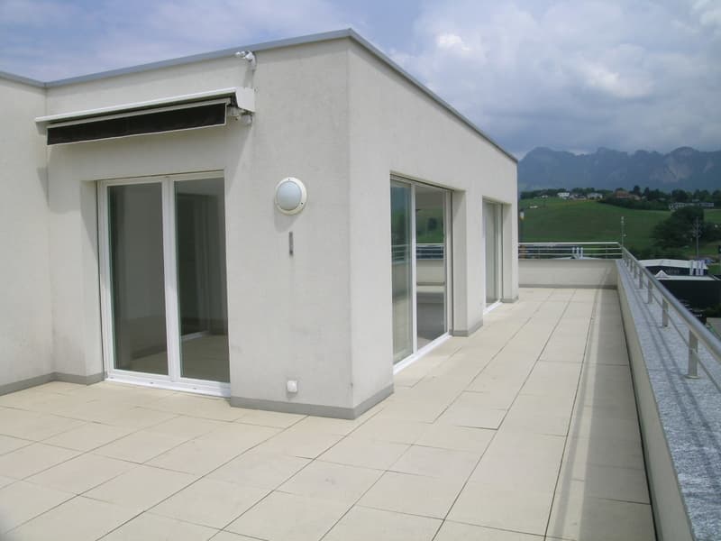 145 M2 OF MODERNITY TO SEIZE (4)