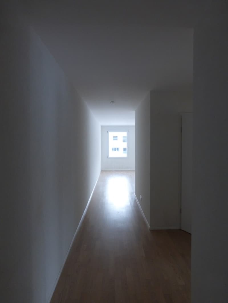 9460.05.0201.hall.JPG