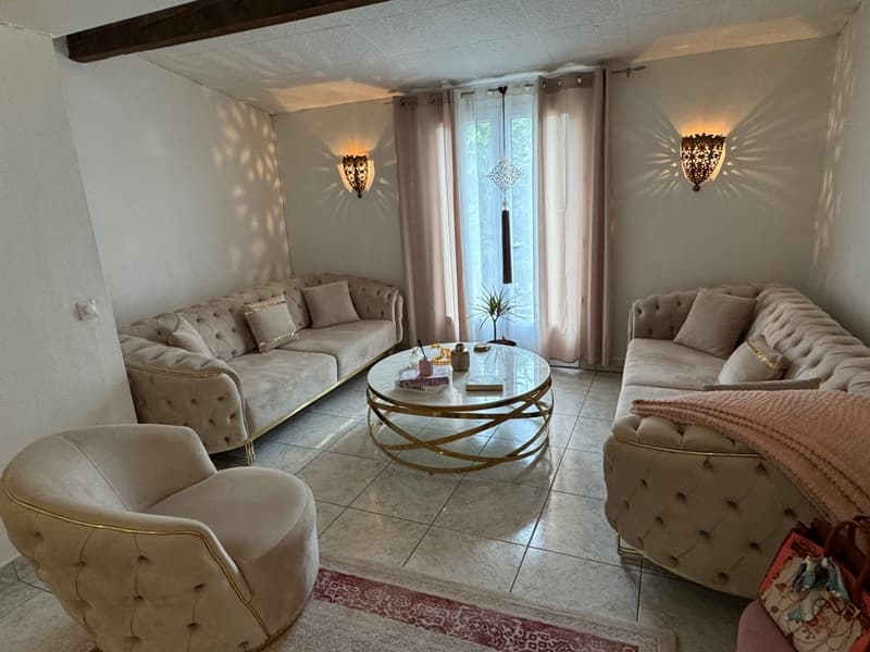 CASA DI CITTÀ, GRANDE SALA DA PRANZO, 4 CAMERE DA LETTO E BELLO GIARDINO (4)