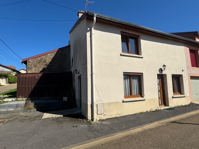 House for sale with 4 rooms in Thonne le Thil (55) (2)