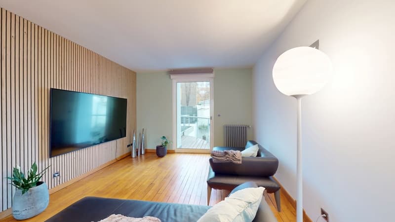 Prestigious real estate complex, residential house and offices (12)
