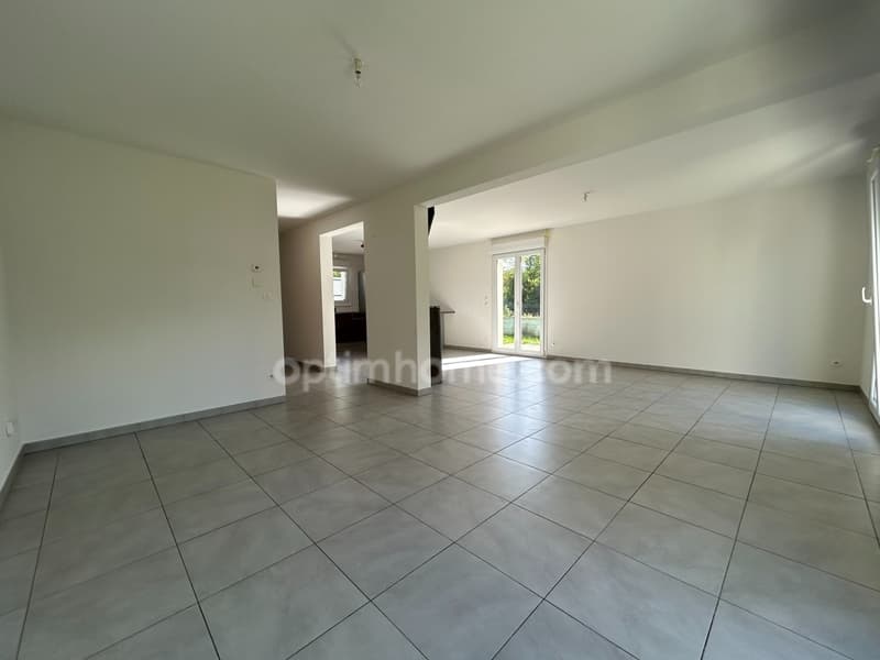 KINGERSHEIM, in a cul-de-sac, beautiful 5-room house, 117m², basement (7)