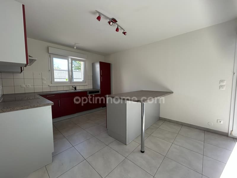 KINGERSHEIM, in a cul-de-sac, beautiful 5-room house, 117m², basement (8)